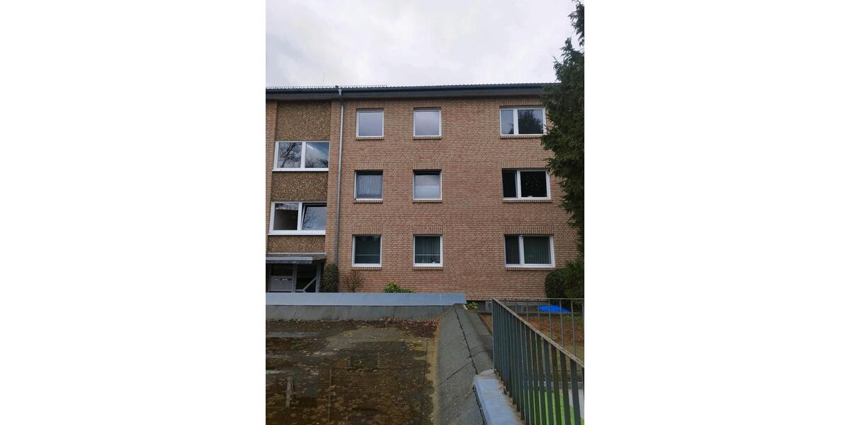 Etagenwohnung Odenthal - 3 Zimmer, 93 m&sup2;, 1.400&euro; | Angebot:25269456