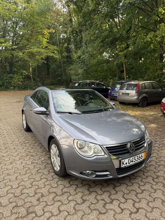VW Eos 180.722 km 4.799 € Köln 51109