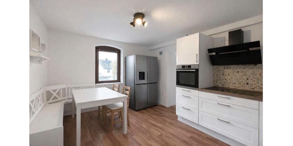 Doppelhaushälfte Siegburg - 8 Zimmer, 161 m&sup2;, 549.000&euro; | Angebot:27232111