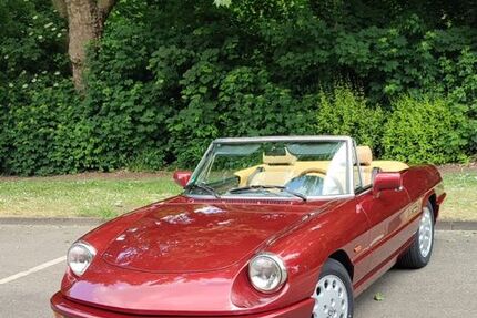 Alfa Romeo Spider 139.000 km 22.500 &euro; Leverkusen 51373