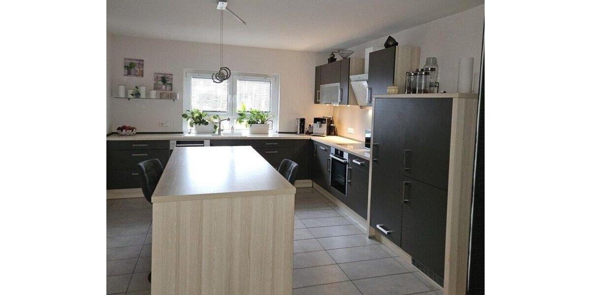 Einfamilienhaus Wesseling - 7.5 Zimmer, 222 m&sup2;, 3.190&euro; | Angebot:26154323