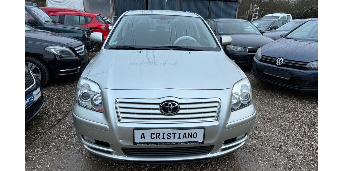 Toyota Avensis 150.000 km 5.499 &euro; Köln 51107