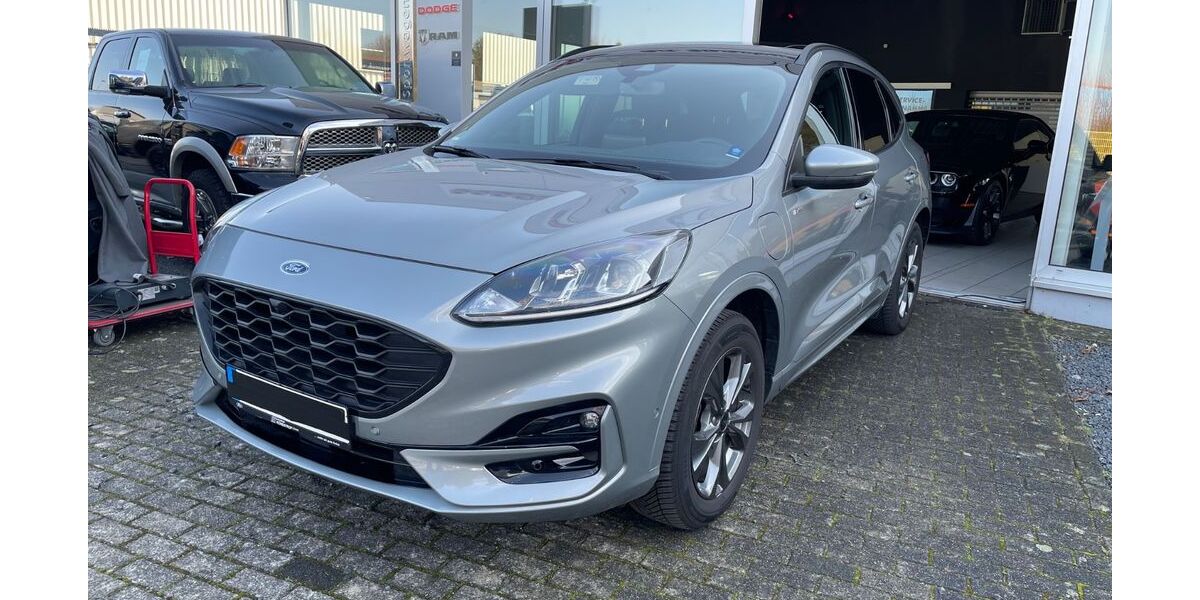Ford Kuga 46.500 km 24.490 &euro; Bergheim 50129