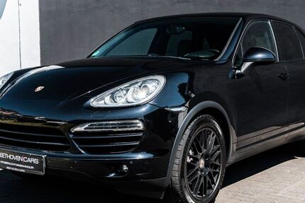 Porsche Cayenne 255.000 km 17.900 &euro; Solingen 42655