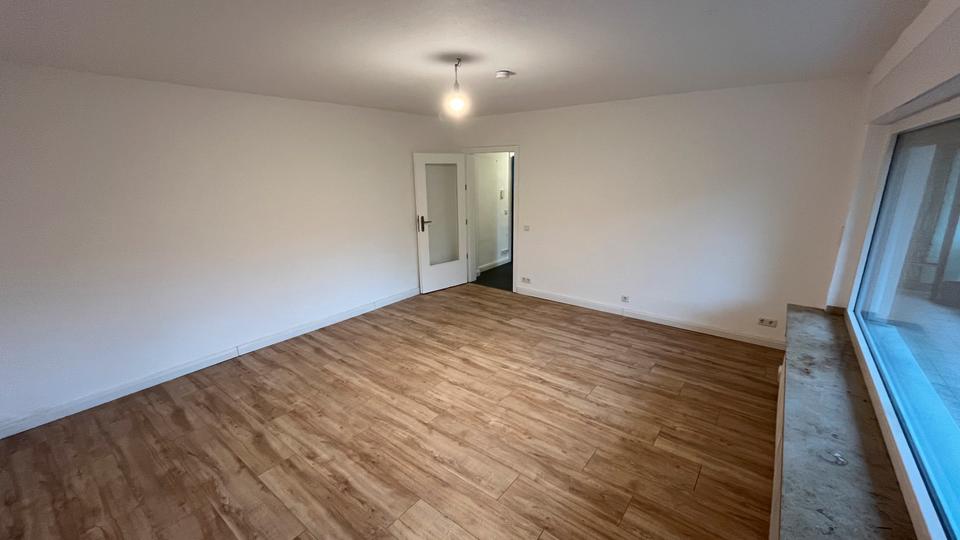 Etagenwohnung Solingen - 1 Zimmer, 43 m&sup2;, 430&euro; | Angebot:25234450