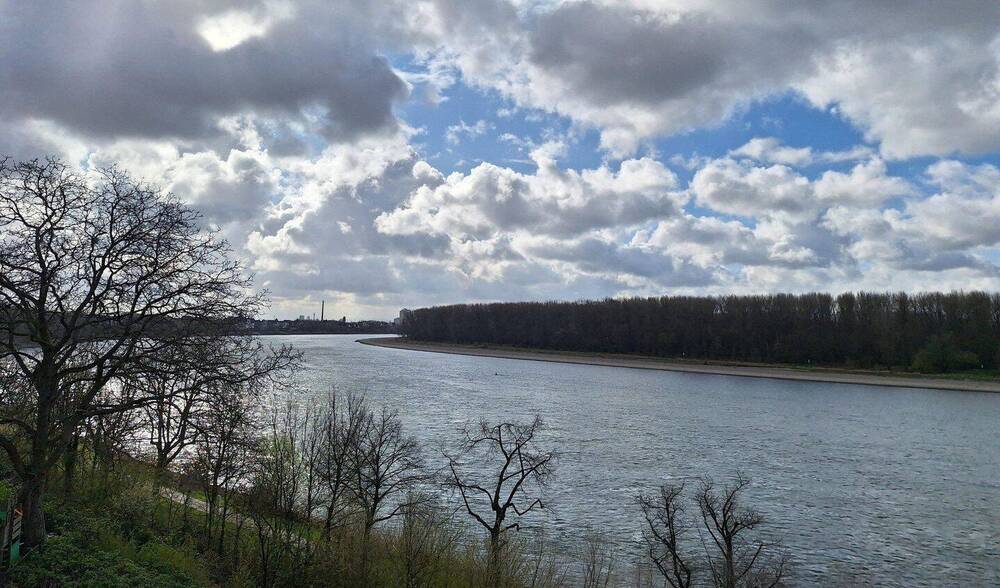 Etagenwohnung Köln Porz Ensen Ensen - 2 Zimmer, 73 m&sup2;, 1.400&euro; | Angebot:26113716