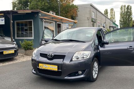 Toyota Auris 160.000 km 4.500 &euro; Bonn 53227