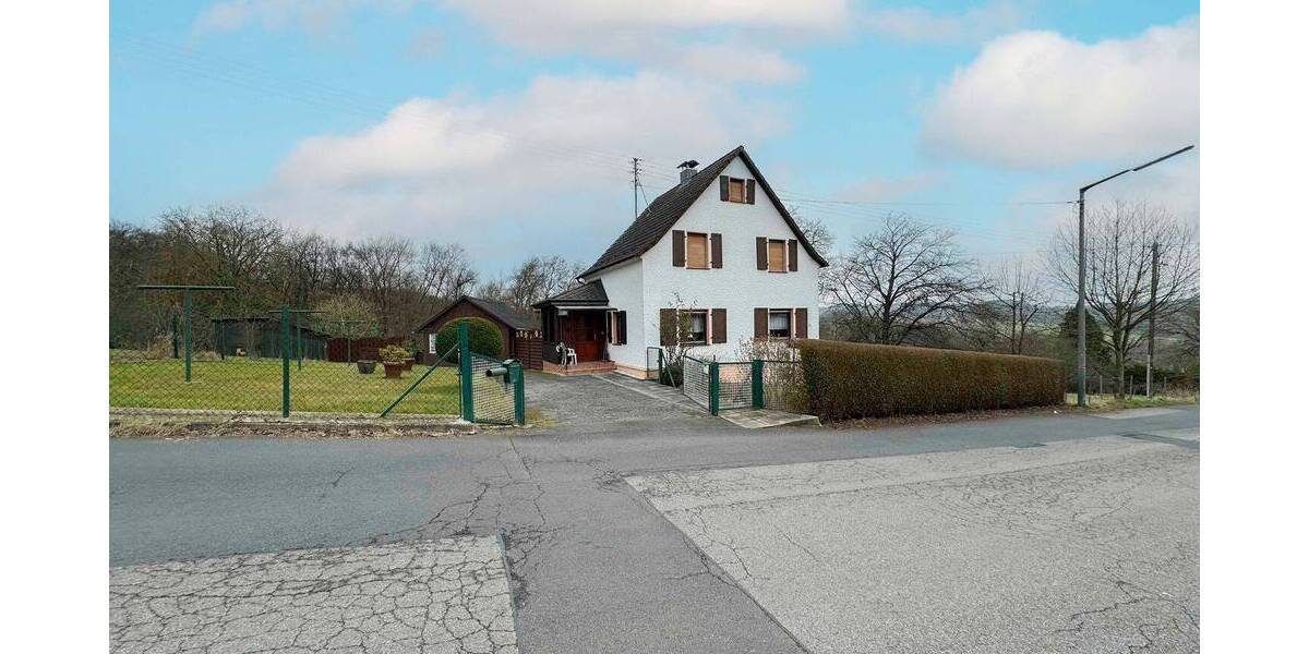 Einfamilienhaus Hennef (Sieg) Köschbusch - 4 Zimmer, 95 m&sup2;, 229.000&euro; | Angebot:25970460