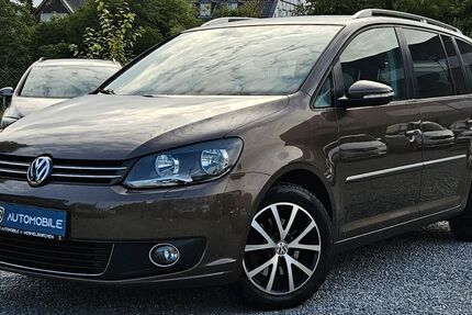 VW Touran 107.000 km 8.499 &euro; Wermelskirchen 42929