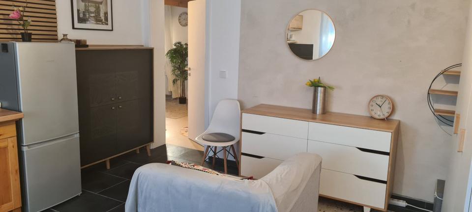 Etagenwohnung Euskirchen Dom-Esch - 1 Zimmer, 20 m&sup2;, 500&euro; | Angebot:25100426