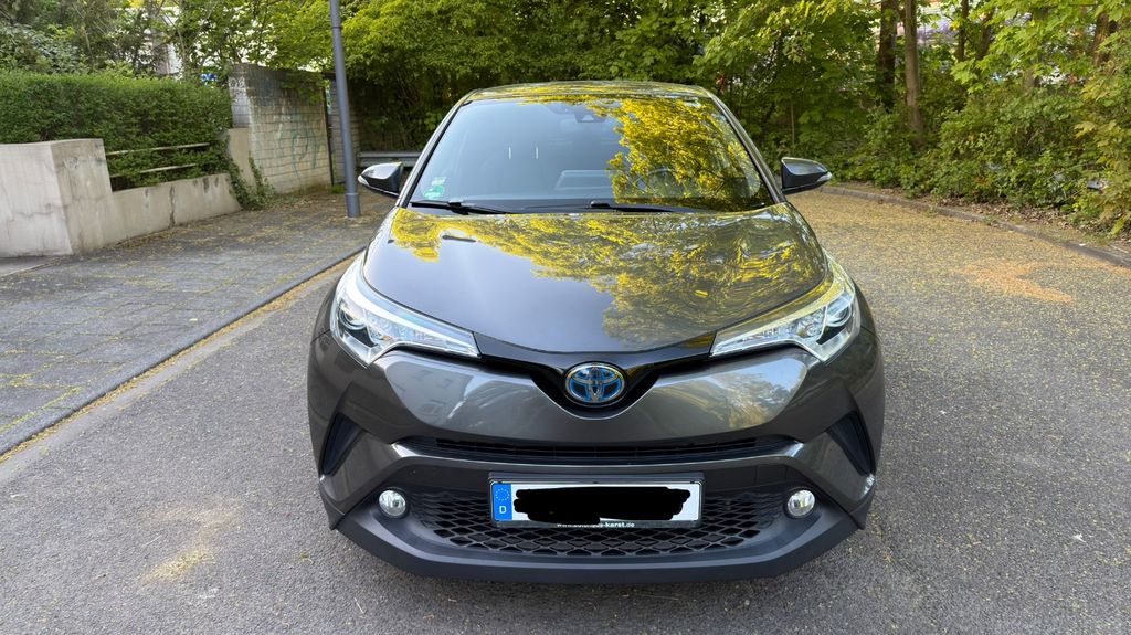 Toyota C-HR 91.000 km 16.800 &euro; Köln 51109