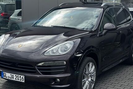 Porsche Cayenne 249.986 km 15.900 &euro; Troisdorf 53842