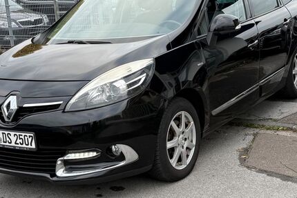 Renault Scenic 207.000 km 4.700 € Hilden 40721