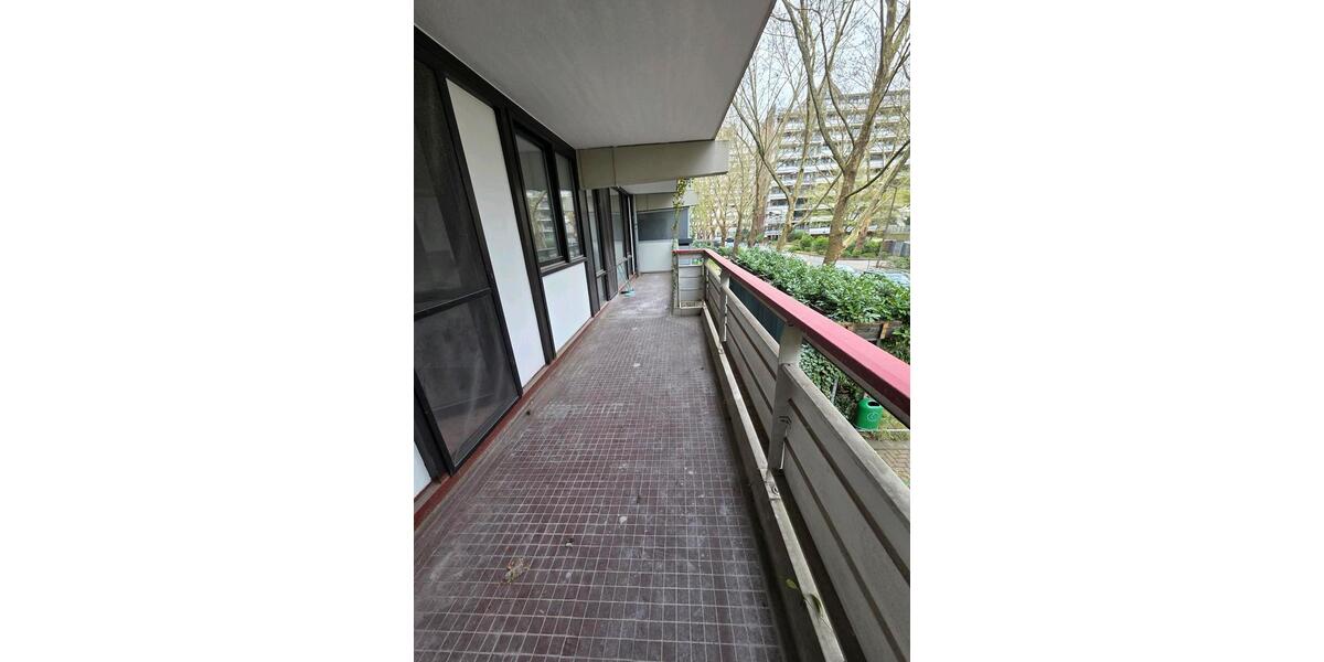 Etagenwohnung Köln Lindenthal - 2 Zimmer, 64 m&sup2;, 1.220&euro; | Angebot:26008425