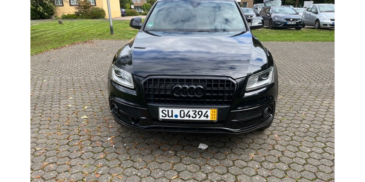 Audi Q5 158.000 km 23.000 € Bonn 53111