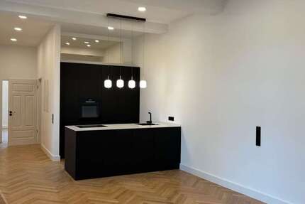 Wohnung zum Mieten in Düsseldorf 1.769 € 70.76 m² 2 zimmer