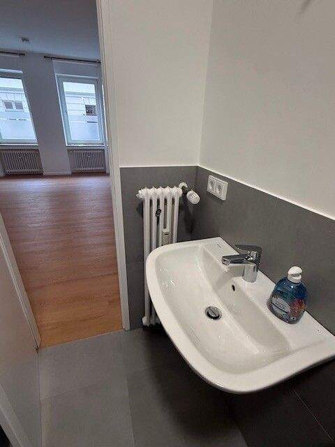 Mehrfamilienhaus Köln Deutz - 10 Eigentumswohnungen 1 zimmer