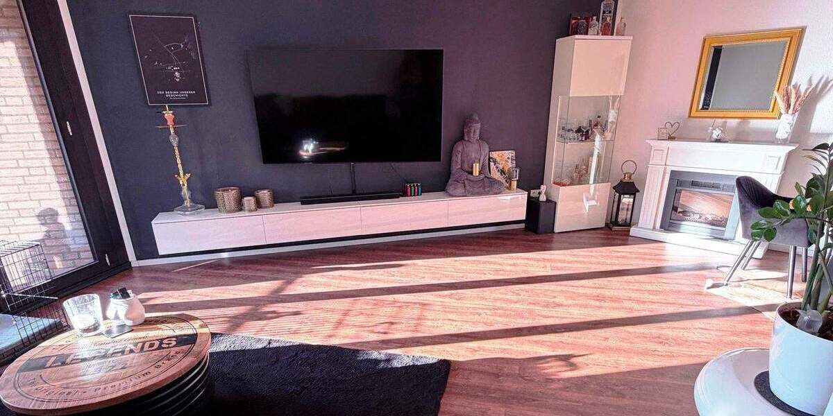 Hochwertig sanierte 3-Zimmer-Wohnung mit 2 Balkonen und 2 Badezimmern in Köln-Westhoven 3 zimmer