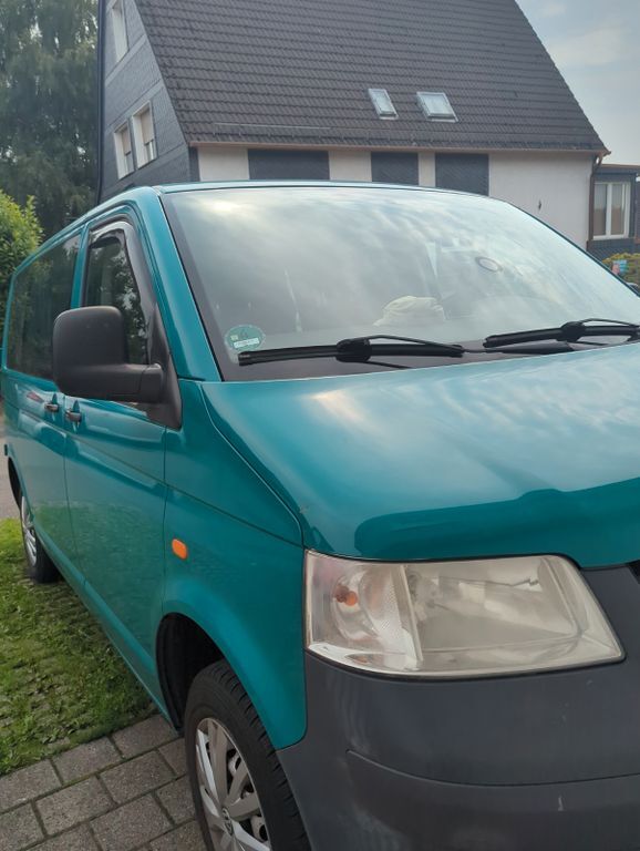 VW T5 Transporter 325.866 km 5.900 € Wermelskirchen 42929
