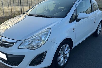 Opel Corsa 171.719 km 3.990 &euro; Bonn 53175