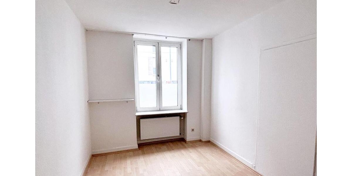 Hochparterre Bonn Poppelsdorf - 3 Zimmer, 110 m&sup2;, 1.500&euro; | Angebot:24837929