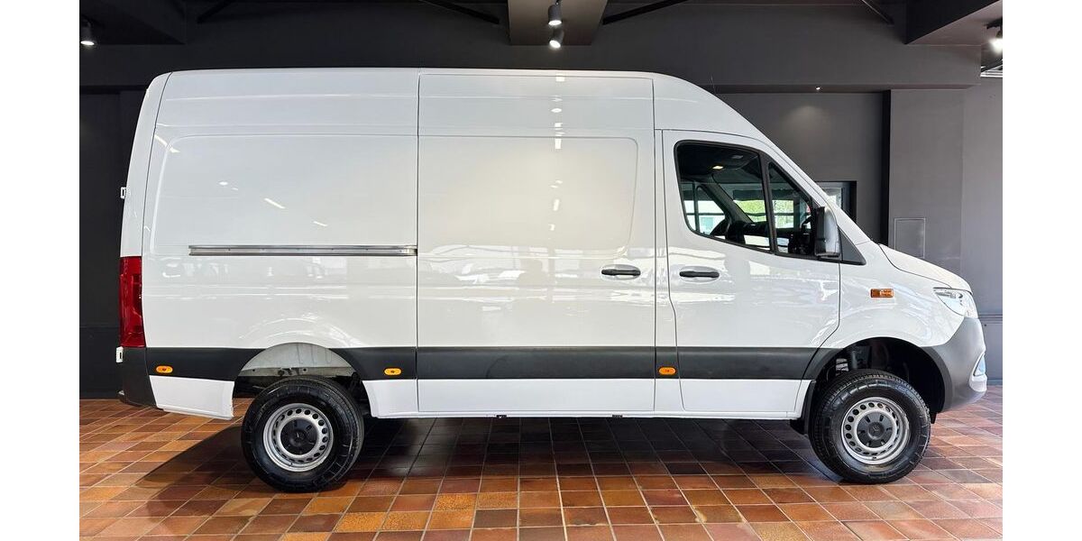 Mercedes-Benz Sprinter 253.635 km 36.831 &euro; Bonn 53177