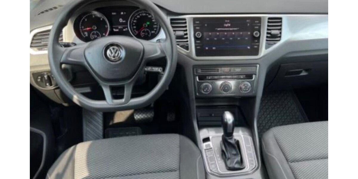 VW Golf Sportsvan 184.235 km 10.500 &euro; Köln 50667