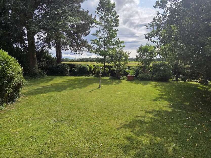 Haus zum Kaufen in Pulheim 775.000 € 240 m²