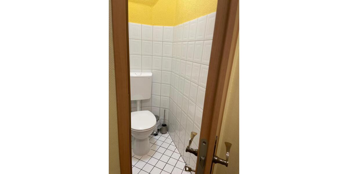 Dachgeschoßwohnung Köln Kalk - 3 Zimmer, 75 m&sup2;, 600&euro; | Angebot:26340377