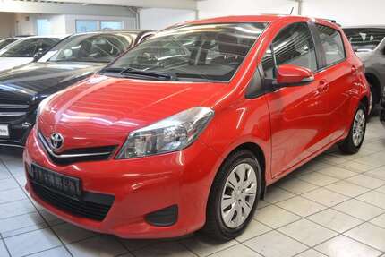 Toyota Yaris 258.660 km 4.500 &euro; Solingen 42719