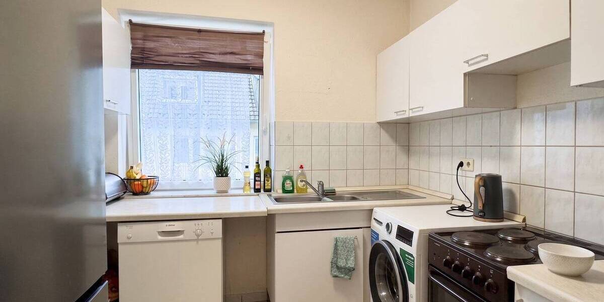 Etagenwohnung Bonn Friesdorf - 3 Zimmer, 71 m&sup2;, 325.000&euro; | Angebot:26305422