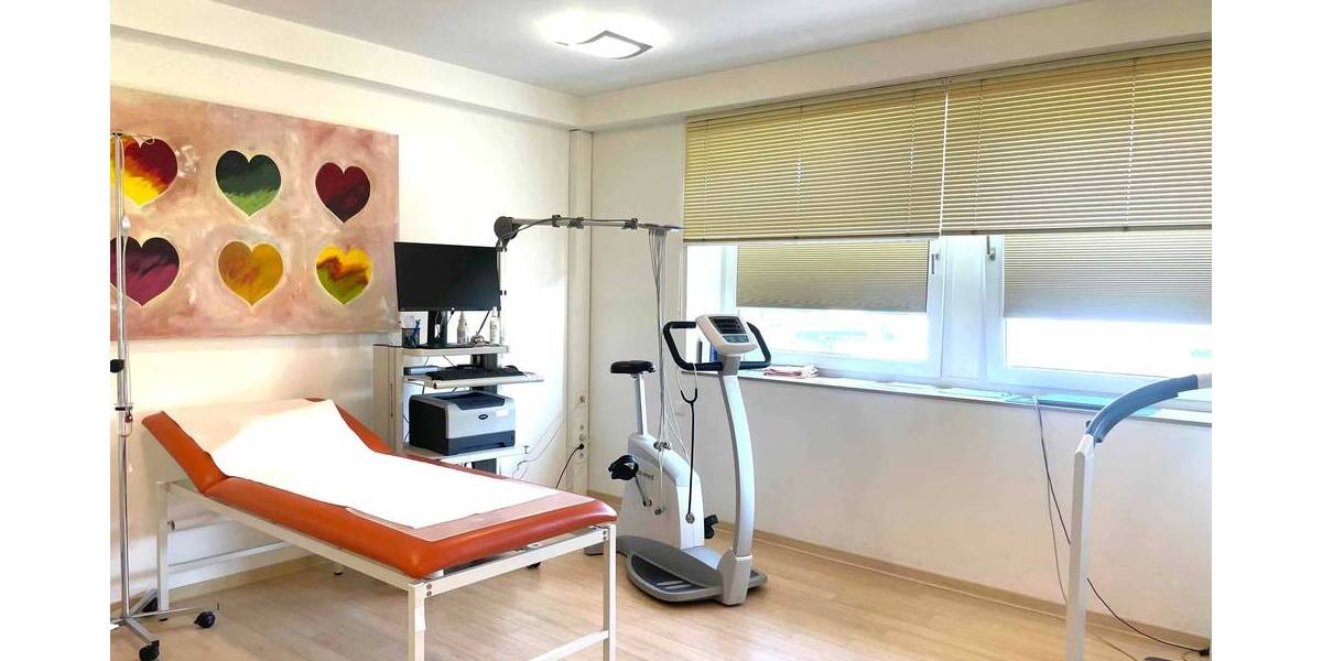 Moderne Praxis- oder Bürofläche: 414 m² in Top-Lage & TG-Stellplätzen 1 zimmer