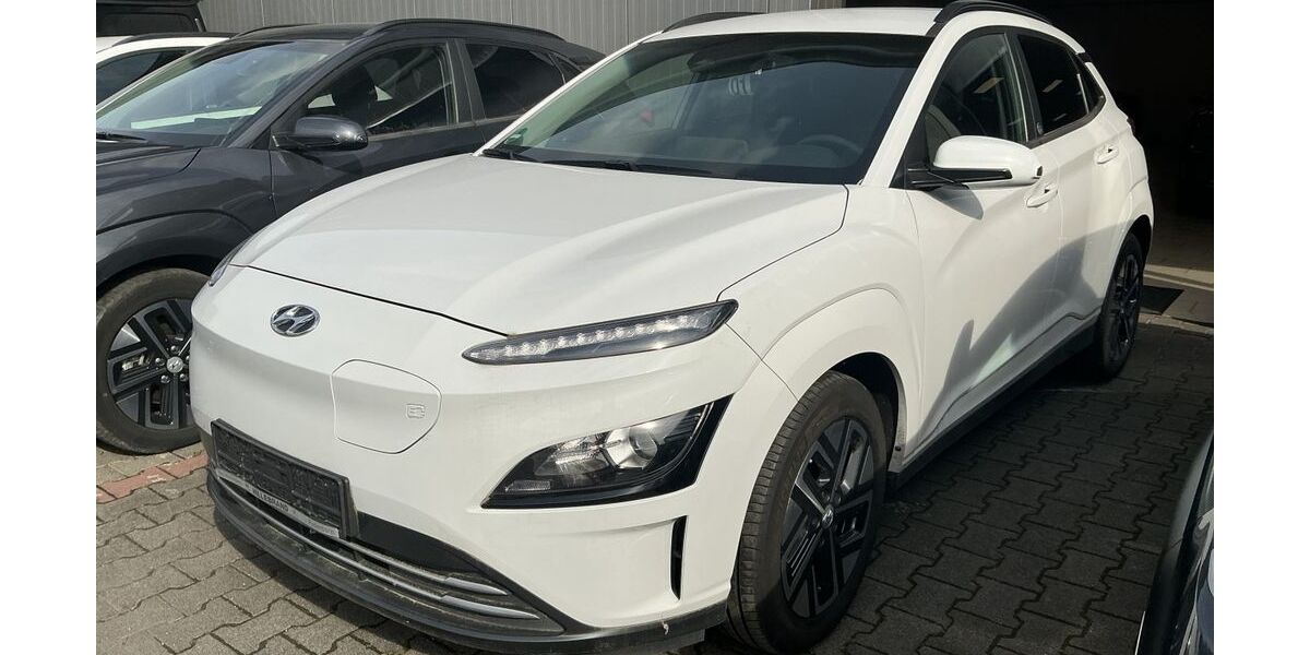 Hyundai KONA 59.860 km 18.000 &euro; Bonn 53227