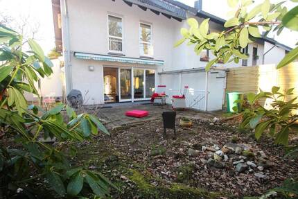 Viel Platz für die ganze Familie EFH in Bonn-Heiderhof mit Terrassen, Garten und Garage 5 zimmer