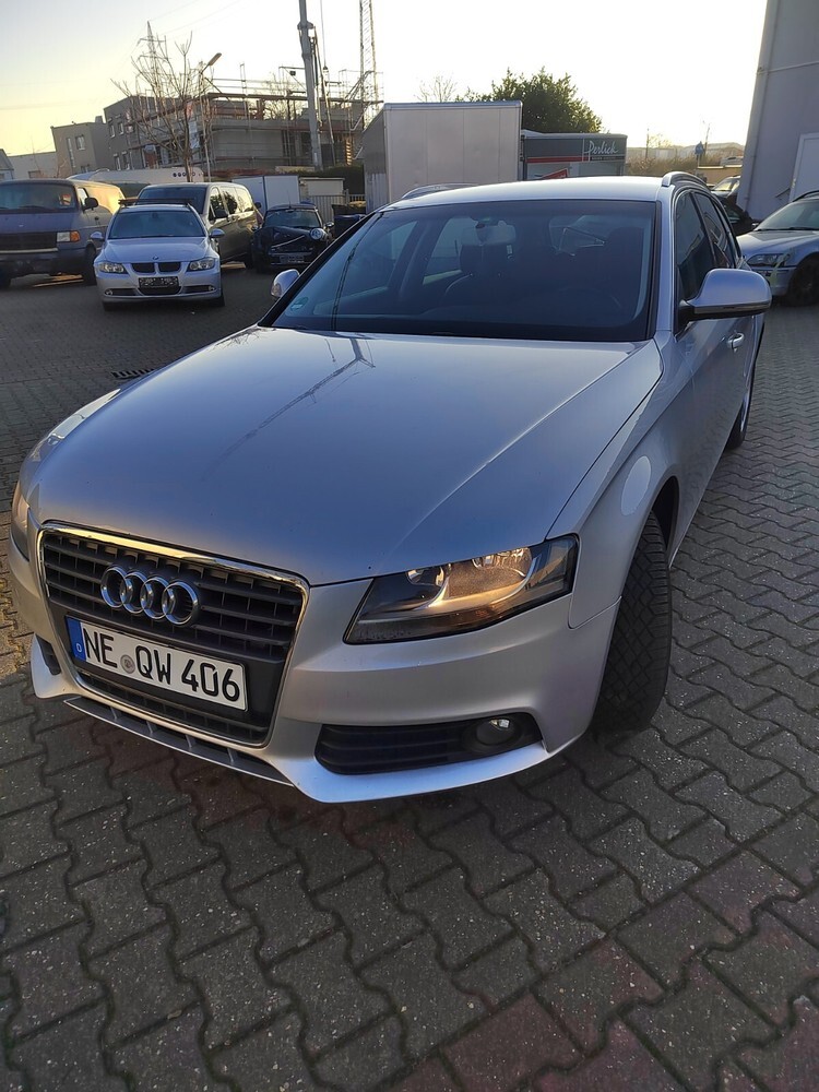 Audi A4 Avant 203.800 km 8.000 € Neuss 41460