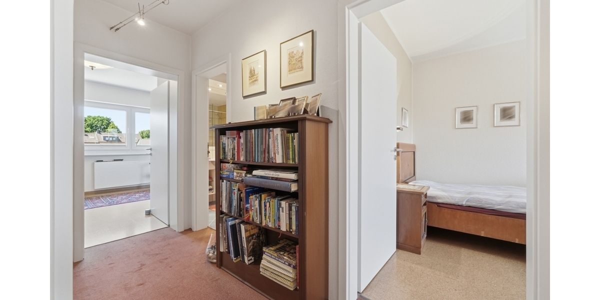 Modernisiert & energieeffizient! 161 m² Wohnkomfort mit Wärmepumpe, PV-Anlage in einer Sackgasse. - Reihenmittelhaus Pulheim | Angebot:27212381