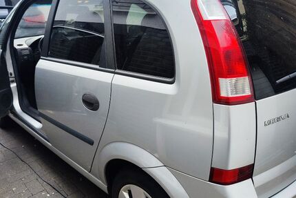 Opel Meriva 223.000 km 1.599 &euro; Köln 51107