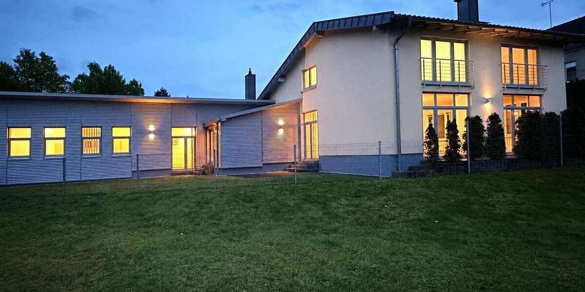 Einfamilienhaus Bergisch Gladbach - 9 Zimmer, 248 m&sup2;, 850.000&euro; | Angebot:27087304