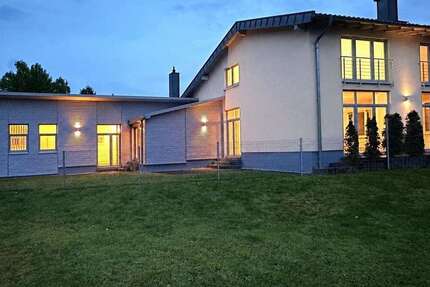 Haus Bergisch Gladbach - 9 Zimmer, 248 m&sup2;, 850.000&euro; | Angebot:27087304