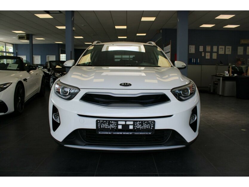 Kia Stonic 1.0 T-GDI 100 OPF Vision 59.374 km 13.980 € Euskirchen 53881