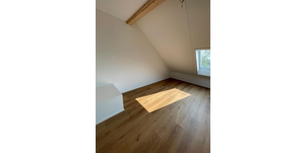 Reihenhaus Kerpen Balkhausen - 5 Zimmer, 145 m&sup2;, 2.640&euro; | Angebot:25449520