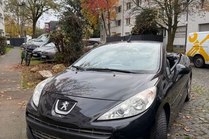 Peugeot 207 96.500 km 6.900 &euro; Köln 51065