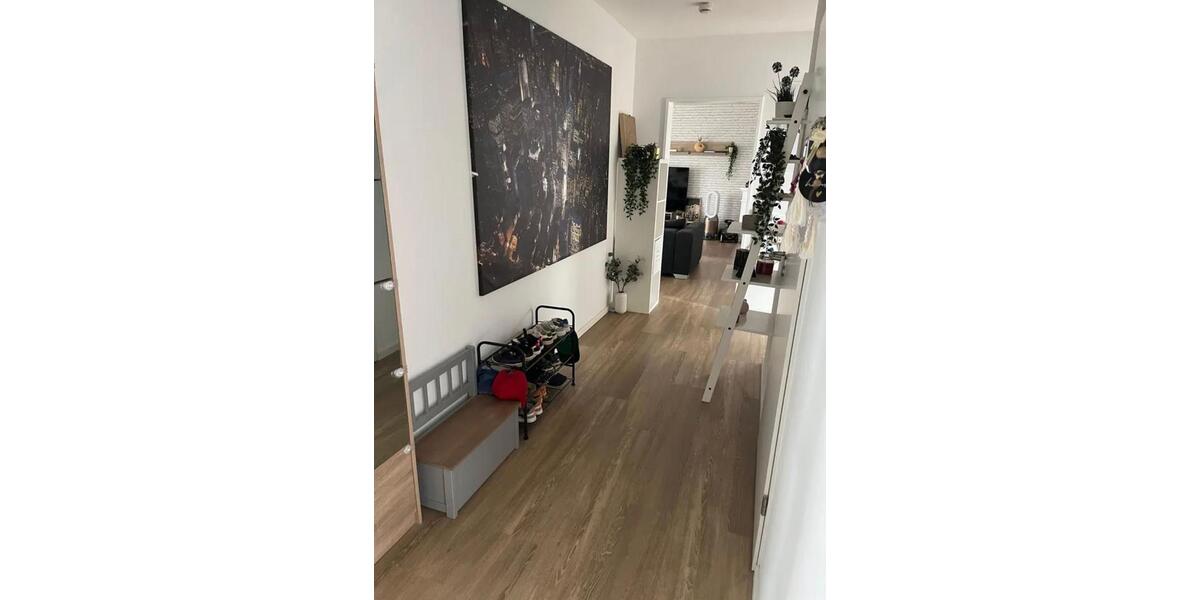 Dachgeschoßwohnung Dormagen Sankt Peter - 3 Zimmer, 94 m&sup2;, 1.220&euro; | Angebot:26397792