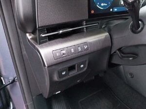 Hyundai Kona Prime 2WD AHK Bose SHZ LHZ Navi Kam 12.578 km 26.880 € HAAN 42781