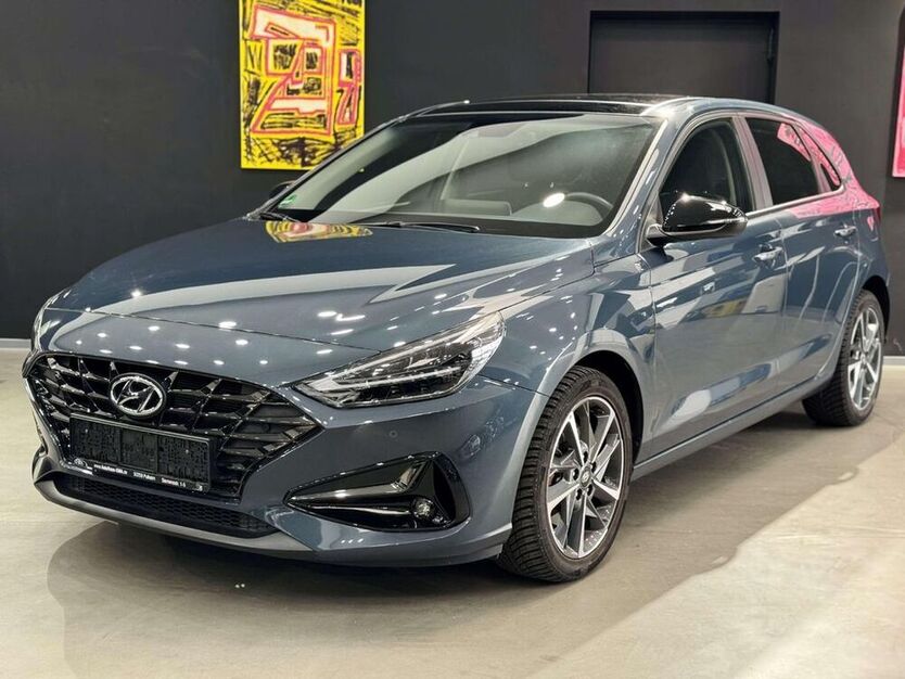 i30