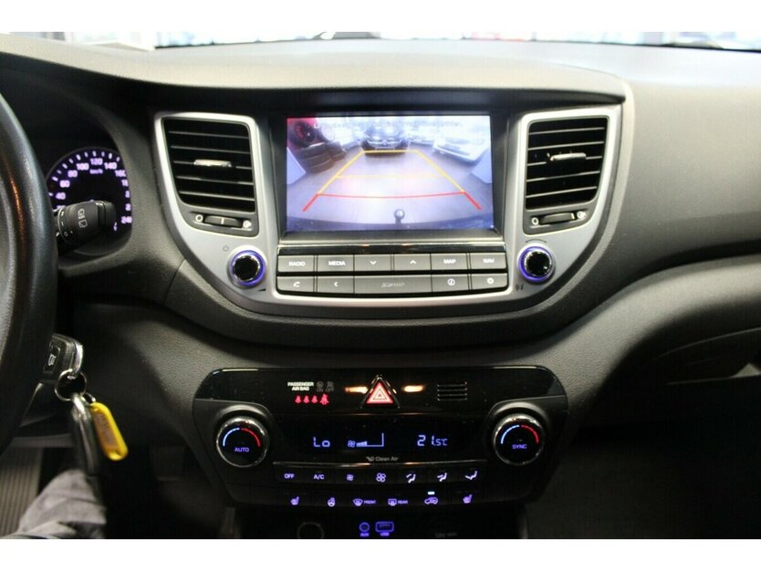 Hyundai Tucson 1.6 GDI 2WD Intro Edition 111.400 km 12.980 € Euskirchen 53881