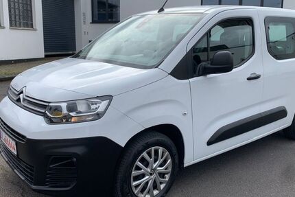 Citroen Berlingo 46.700 km 16.450 &euro; Bergisch Gladbach 51465
