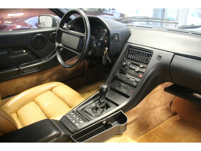 Porsche 928 GT - OLDTIMER - Schiebedach - Klima - 122.303 km 46.980 € Euskirchen 53881