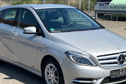 Mercedes-Benz B 200 29.400 km 14.950 &euro; Bornheim 53332