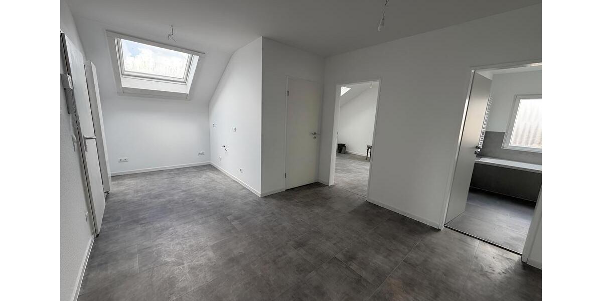 Dachgeschoßwohnung Sankt Augustin - 2 Zimmer, 102 m&sup2;, 1.300&euro; | Angebot:26072587